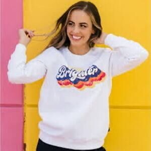 Zyia Active Brighter Graphic White Crewneck Sweatshirt Women’s Medium